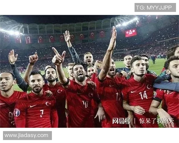 土耳其U19青年队与黑山U19队激战正酣期待精彩对决