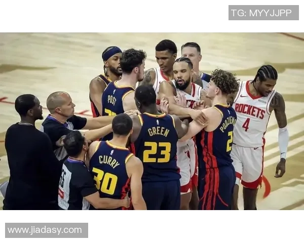 火箭与勇士激战四节精彩瞬间回顾及关键时刻分析 火箭与勇士激战四节精彩瞬间回顾及关键时刻分析